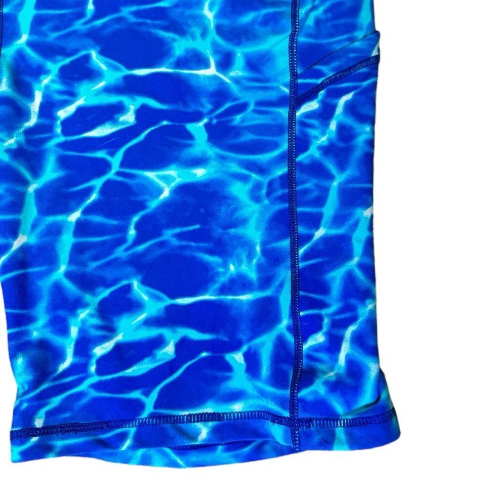 Torrid Blue Wave Pattern Bike Shorts - Picture 6 of 12